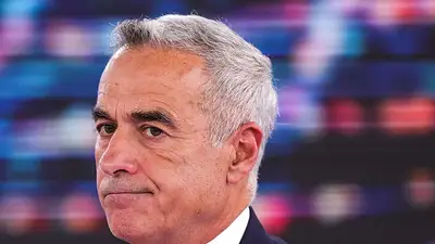 El candidato presidencial rumano de extrema derecha dice que no quiere salir de la OTAN El candidato presidencial rumano de extrema derecha dice que no quiere salir de la OTAN
