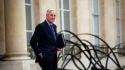 Francia necesita estabilidad, dice el primer ministro frente a la crisis presupuestaria Francia necesita estabilidad, dice el primer ministro frente a la crisis presupuestaria
