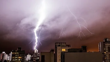 ALERTA por tormentas: cómo sigue el clima en Santa Fe y en Rosario para hoy, sábado 26 de abril de 2025