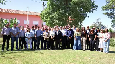 "Enfocados en el bienestar de cada riojano": Quintela se reunió con los diputados provinciales tras las elecciones "Enfocados en el bienestar de cada riojano": Quintela se reunió con los diputados provinciales tras las elecciones
