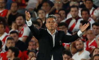 River hizo un papelón, perdió contra Gimnasia y el Monumental explotó | Fútbol argentino