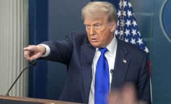 Renunciaron dos directores de la BBC por manipular un discurso de Donald Trump | Estados unidos