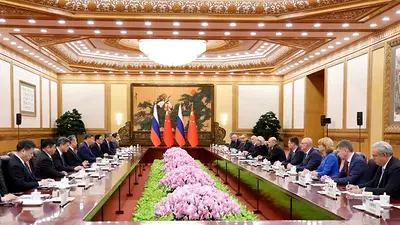 El presidente de China busca impulsar la inversión y los lazos económicos con Rusia El presidente de China busca impulsar la inversión y los lazos económicos con Rusia