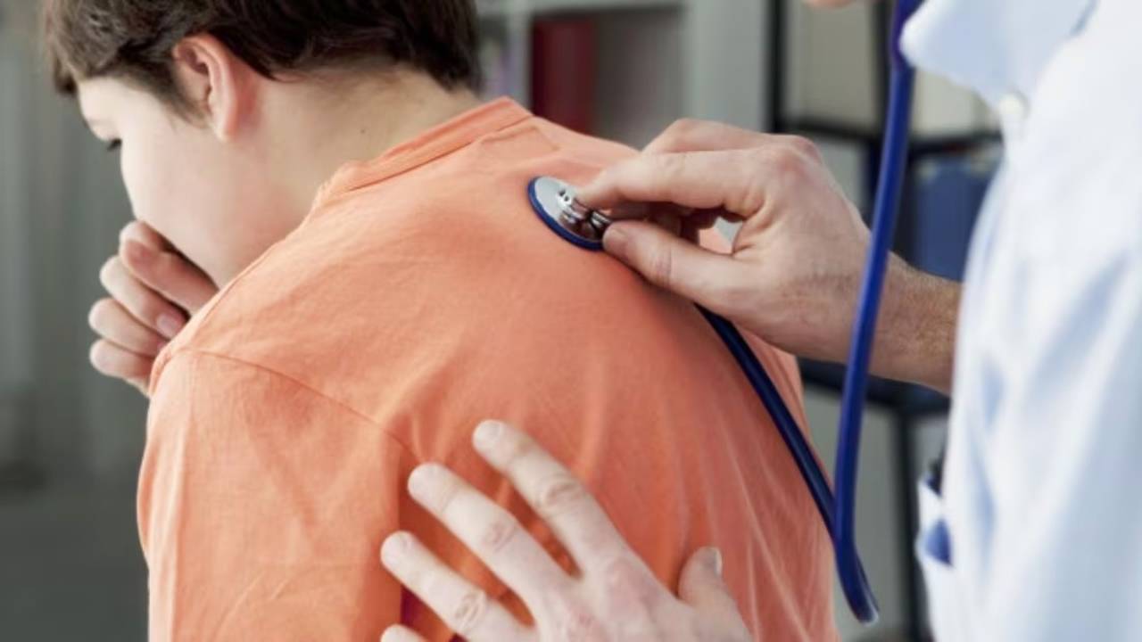 Alerta por tos convulsa en Santa Fe: confirmaron 19 casos de coqueluche y refuerzan la vacunación