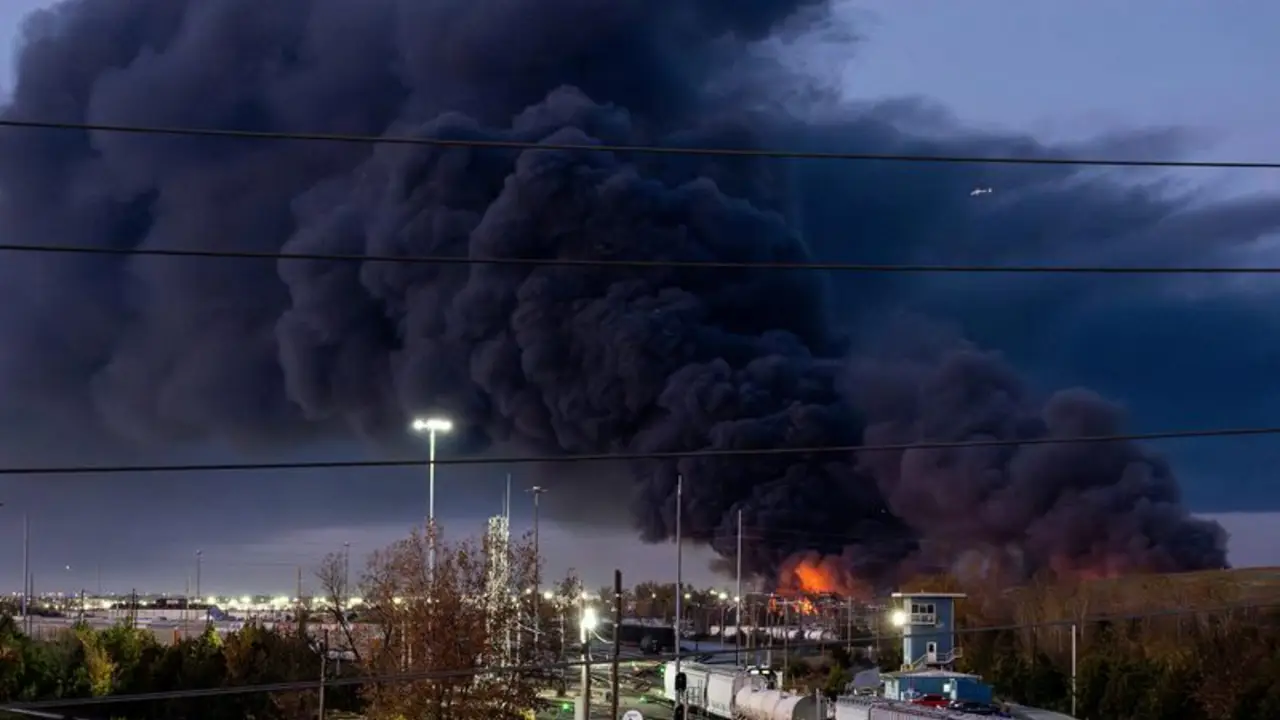 Al menos siete muertos tras estrellarse un avión de UPS en Kentucky