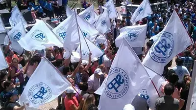 El sindicato de empleados públicos cargó contra Milei por la reforma laboral: "Agrava la precarización" El sindicato de empleados públicos cargó contra Milei por la reforma laboral: "Agrava la precarización"