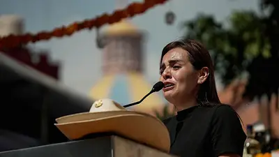 Viuda de alcalde asesinado en México lo reemplazará, tras fuertes protestas contra el crimen Viuda de alcalde asesinado en México lo reemplazará, tras fuertes protestas contra el crimen