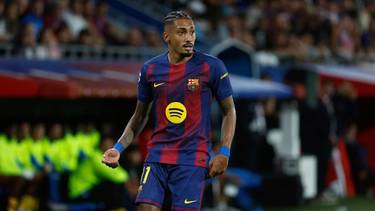 Por qué no juega Raphinha en Barcelona vs. Brujas por la Champions League