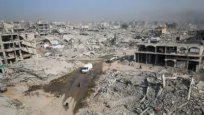 Brazo armado de Hamás dice que entregará cadáver de un rehén el miércoles, siguen ataques aéreos en Gaza Brazo armado de Hamás dice que entregará cadáver de un rehén el miércoles, siguen ataques aéreos en Gaza