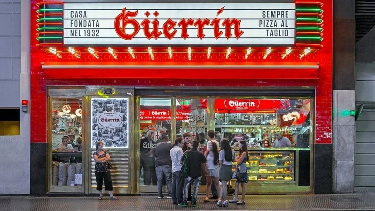Güerrin abre sus puertas como nunca antes: un recorrido único por la pizzería más emblemática de Buenos Aires.