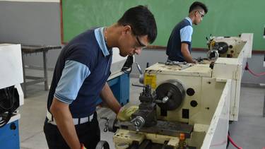 Educación: el ajuste de Milei en pone en riesgo la continuidad de más de 100 escuelas técnicas entrerrianas