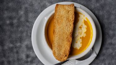 Receta de sopa de zanahoria, naranja y jengibre: cómo hacerlo fácil y rápido en pocos minutos