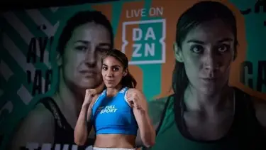 La historia de Karen Carabajal: es psicóloga, el boxeo le salvó la vida y pelea por un título del mundo en Europa