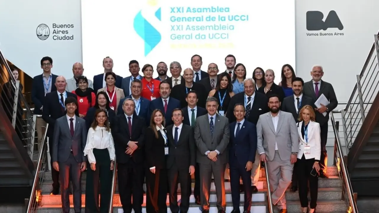 Innovación, integración y desarrollo urbano: representantes de 20 ciudades iberoamericanas discuten una agenda común