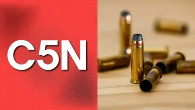 Horror en C5N luego de que dispararan contra uno de sus móviles. Horror en C5N luego de que dispararan contra uno de sus móviles.