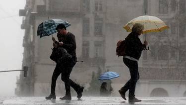 A qué hora se larga la lluvia este viernes 7 de noviembre en Ciudad de Buenos Aires