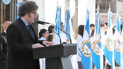 Revelan un dato alarmante sobre la secundaria: 1 de cada 3 alumnos falta demasiado y hay un grupo que directamente deja de ir a la escuela Revelan un dato alarmante sobre la secundaria: 1 de cada 3 alumnos falta demasiado y hay un grupo que directamente deja de ir a la escuela