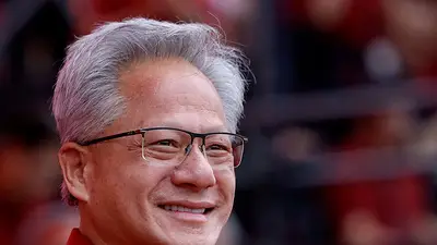 Presidente ejecutivo de Nvidia ve una fuerte demanda de chips Blackwell Presidente ejecutivo de Nvidia ve una fuerte demanda de chips Blackwell