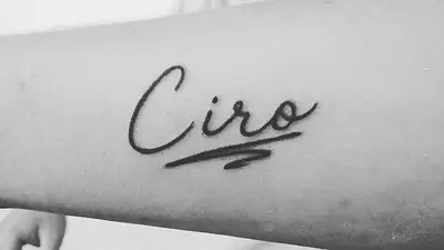 Tatuaje del nombre Ciro. Tatuaje del nombre Ciro.