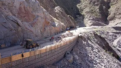 Por la falta de pagos del Gobierno libertario, La Rioja alerta por el abandono de obra en rutas provinciales Por la falta de pagos del Gobierno libertario, La Rioja alerta por el abandono de obra en rutas provinciales