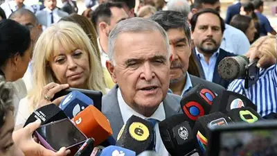 La Justicia de Tucumán censuró a periodistas y Jaldo avaló la polémica medida cautelar: "Remontarse a la dictadura" La Justicia de Tucumán censuró a periodistas y Jaldo avaló la polémica medida cautelar: "Remontarse a la dictadura"