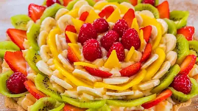 Tarta de frutas con pastelera. Tarta de frutas con pastelera.