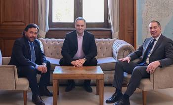 Santilli dialogó con Sáenz y apuesta a reunirse con 20 gobernadores en dos semanas | Casa rosada 