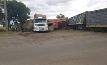 Choque entre tren y camión en Río Primero | Trenes argentinos