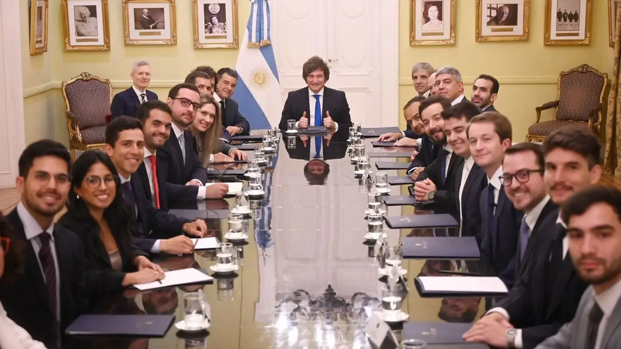 Milei recibió directivos de Vista Energy ante el anuncio de inversión en Vaca Muerta por US$ 4.500 millones