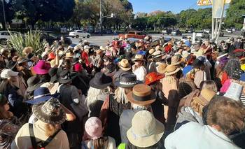 Festival de sombreros raros: la insólita campaña en el Bellas Artes | Consejos de salud