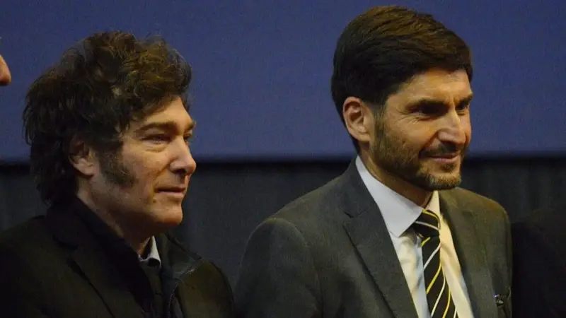Javier Milei y Maximiliano Pullaro