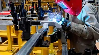 Destrucción del empleo registrado: Santa Fe perdió casi 14 mil puestos desde la llegada de Milei y Pullaro Destrucción del empleo registrado: Santa Fe perdió casi 14 mil puestos desde la llegada de Milei y Pullaro