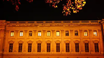 El Museo del Louvre cierra una galería por deficiencias estructurales El Museo del Louvre cierra una galería por deficiencias estructurales