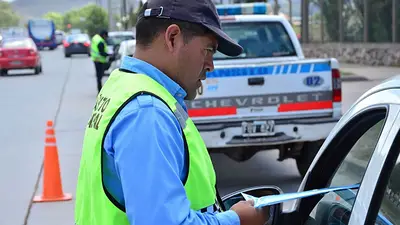 Dura advertencia de la Agencia Nacional de Seguridad Vial por licencias truchas Dura advertencia de la Agencia Nacional de Seguridad Vial por licencias truchas