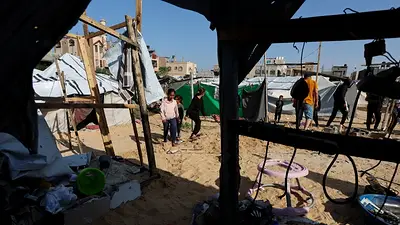 El fuego israelí mata a cuatro personas en Gaza y alimenta las dudas sobre la tregua El fuego israelí mata a cuatro personas en Gaza y alimenta las dudas sobre la tregua