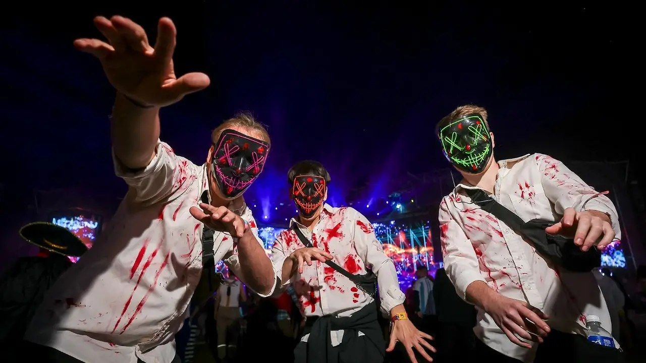 La escapada perfecta para soltar todo: llega a San Nicolás la Fiesta de Disfraces más esperada