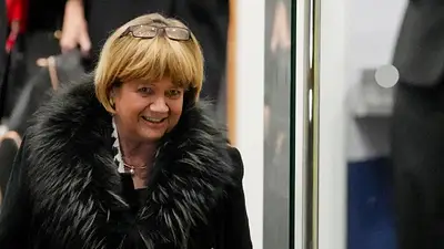 Investigación dice que Boris Johnson encabezó una respuesta "caótica" al COVID en Reino Unido Investigación dice que Boris Johnson encabezó una respuesta "caótica" al COVID en Reino Unido