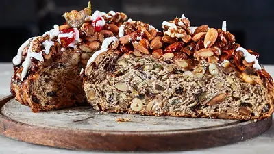 Cuál es la pizzería que vende pan dulce. Cuál es la pizzería que vende pan dulce.