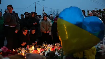Asesores del E3 se reunirán el domingo con funcionarios de la UE, EEUU y Ucrania por plan de paz Asesores del E3 se reunirán el domingo con funcionarios de la UE, EEUU y Ucrania por plan de paz