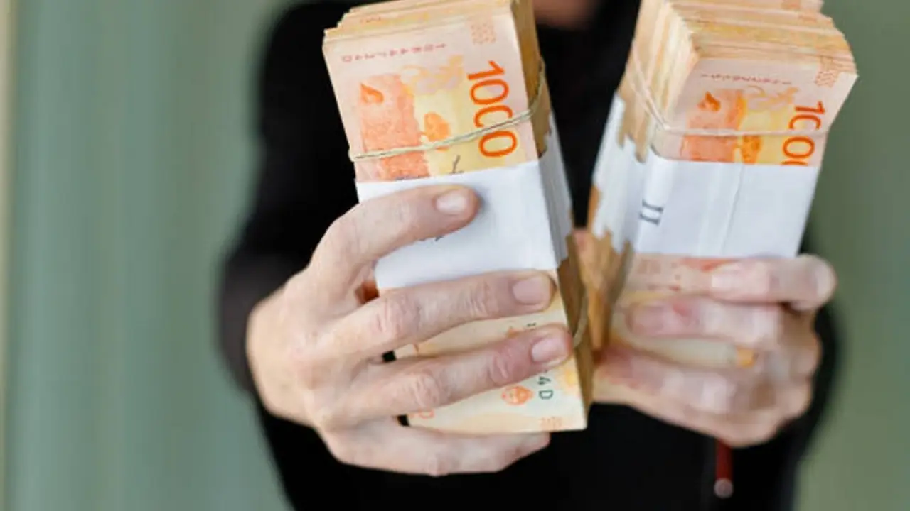 Dinero