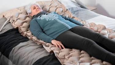 PAMI: cómo solicitar tu colchón antiescaras gratis y otros beneficios