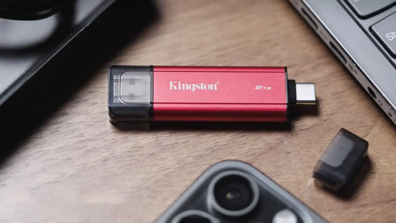 Dual Portable SSD Kingston