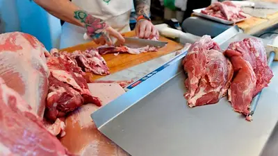 La venta de carne se desploma en Jujuy y se profundiza el cambio en los hábitos: "La plata no alcanza" La venta de carne se desploma en Jujuy y se profundiza el cambio en los hábitos: "La plata no alcanza"