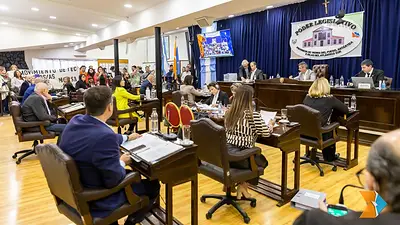 Presupuesto 2026 Tierra del Fuego: la sesión clave para el tratamiento se levantó y apuntan contra la falta de actividad parlamentaria Presupuesto 2026 Tierra del Fuego: la sesión clave para el tratamiento se levantó y apuntan contra la falta de actividad parlamentaria