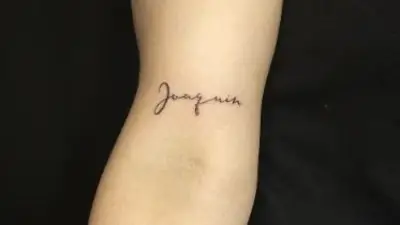 Tatuaje con el nombre Joaquín. Tatuaje con el nombre Joaquín.