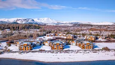 Es el lugar ideal para el astroturismo en el verano 2026 y tiene vista directa al Nahuel Huapí