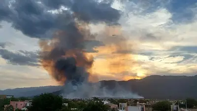 Incendios en La Rioja: el Gobierno continúa con un intenso trabajo para controlar los incendios de capital Incendios en La Rioja: el Gobierno continúa con un intenso trabajo para controlar los incendios de capital