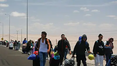 Perú decretará emergencia en frontera con Chile para evitar ingreso de migrantes ilegales Perú decretará emergencia en frontera con Chile para evitar ingreso de migrantes ilegales