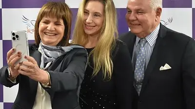 Un senador libertario defendió las importaciones y criticó la industria nacional Un senador libertario defendió las importaciones y criticó la industria nacional