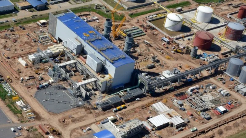 Encienden la segunda turbina de la central térmica Vuelta de Obligado